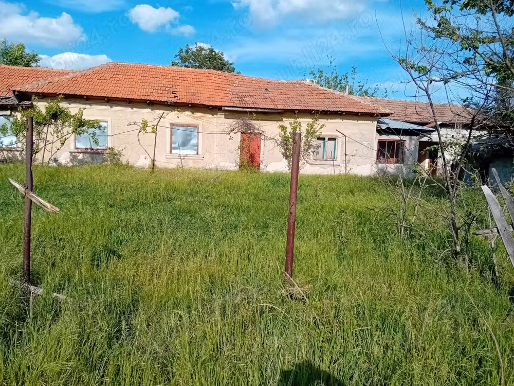 Casa de vanzare