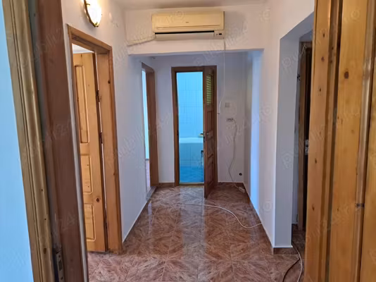 Apartament Piata%2525252bNoua