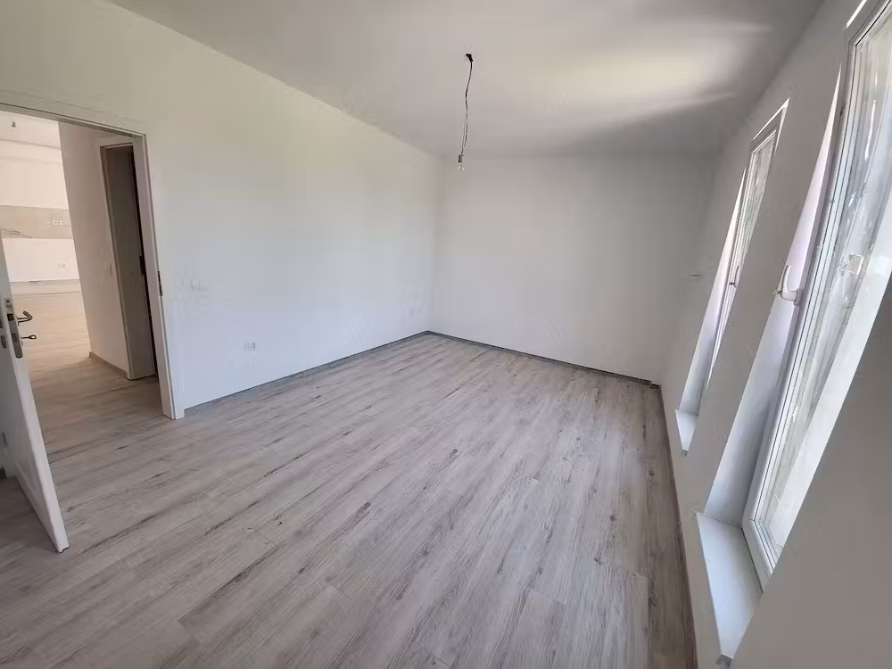 Comision 0%. Bucatarie mare. Gradina. Zona Braytim - aprope de Profi - Musicescu