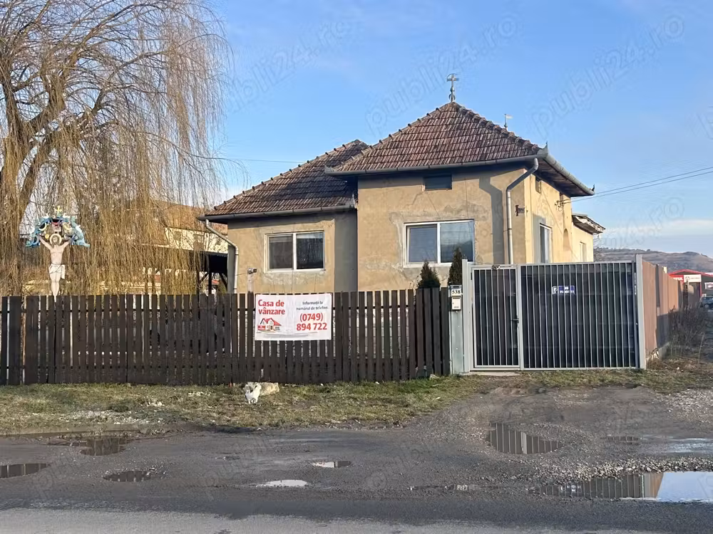 Casa de vanzare