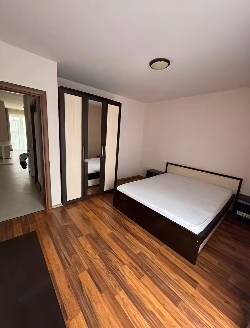 Inchiriez apartament 2 camere zona Berceni