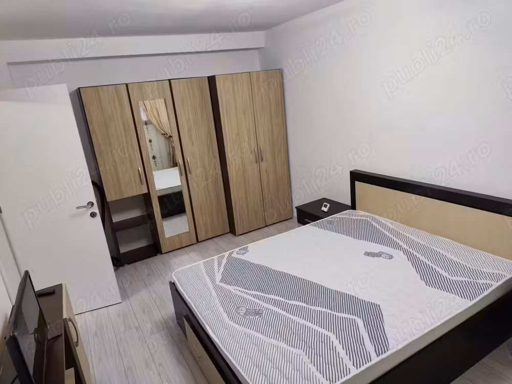 Vând apartament 2 camere (49.990 )zona militari păcii  apusului... preț ușor negociabil !