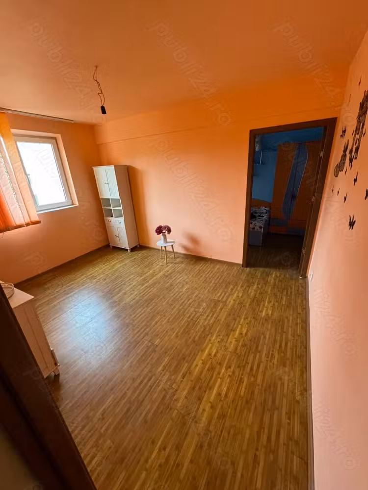 Vând Apartament două camere