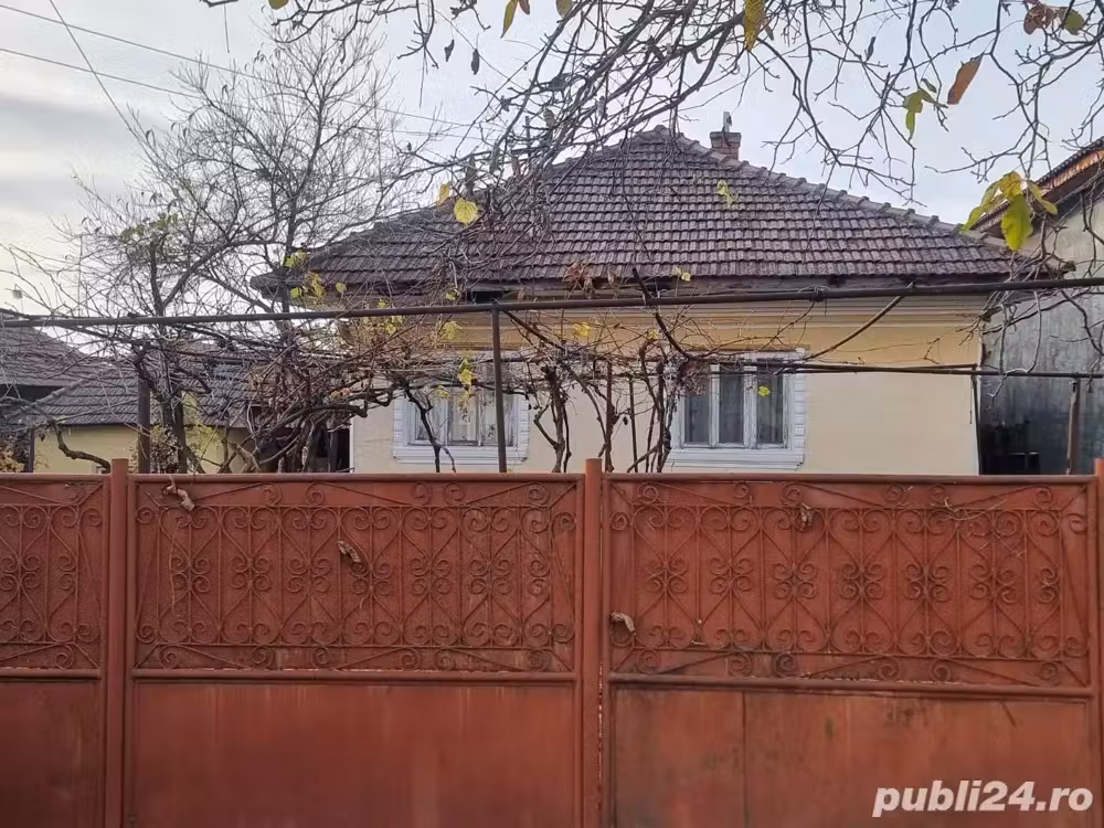 Casă de vânzare cu teren Sat Dumbrăveni, Comuna Crasna (Gorj)