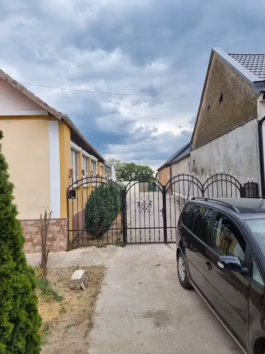 Casă Grabat