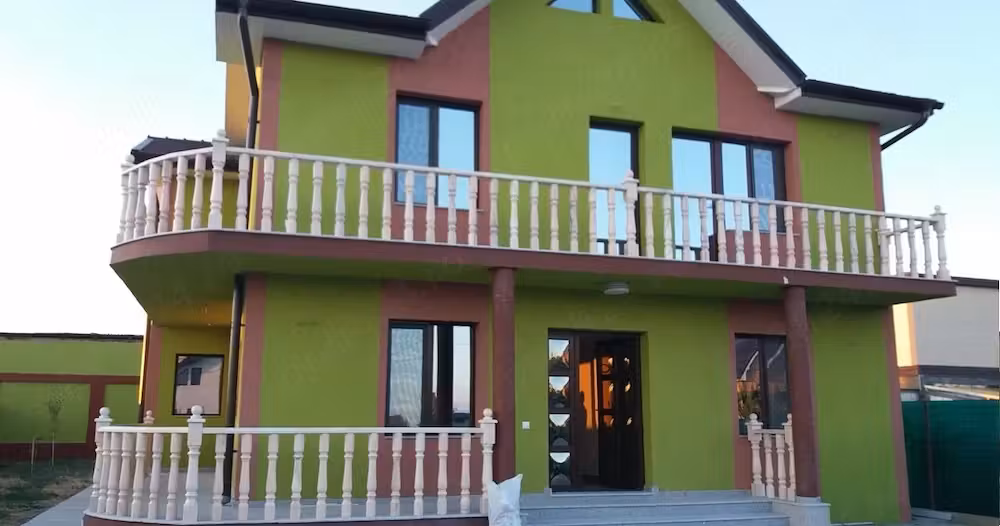 Casa P+1 de vanzare pe aeroport