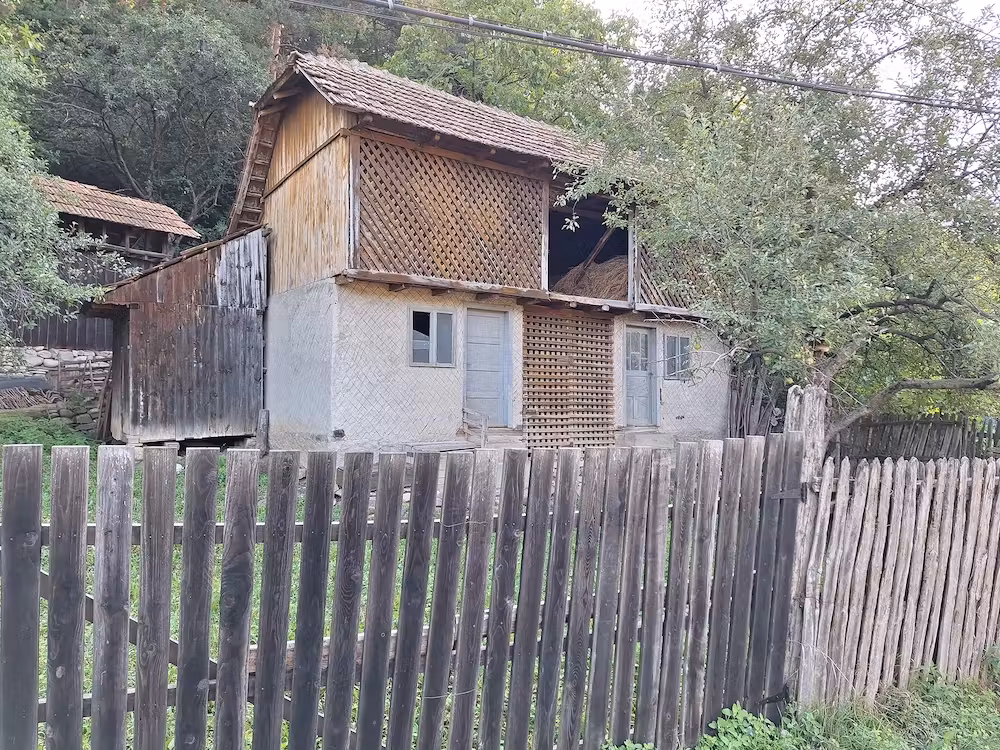 Vind proprietate in comuna Catina judetul Buzau