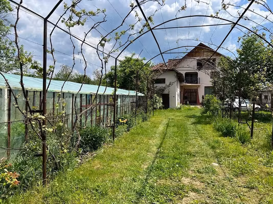 Casă Toculesti