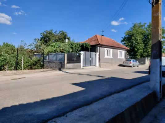 Casă Tinca
