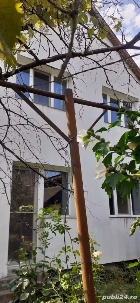 Casă Ultracentral