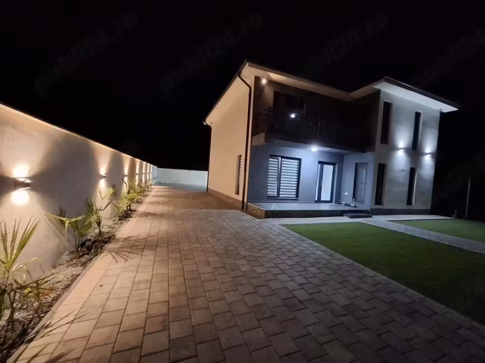 casa de vânzare  p+1 Mangalia cartier Dobrogea 1