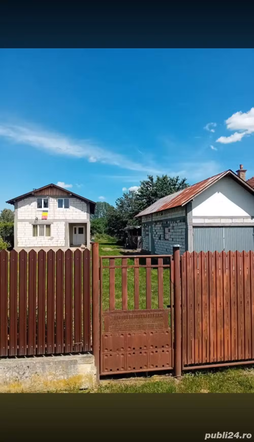 Casă de vânzare