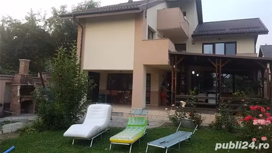 Casă Roman
