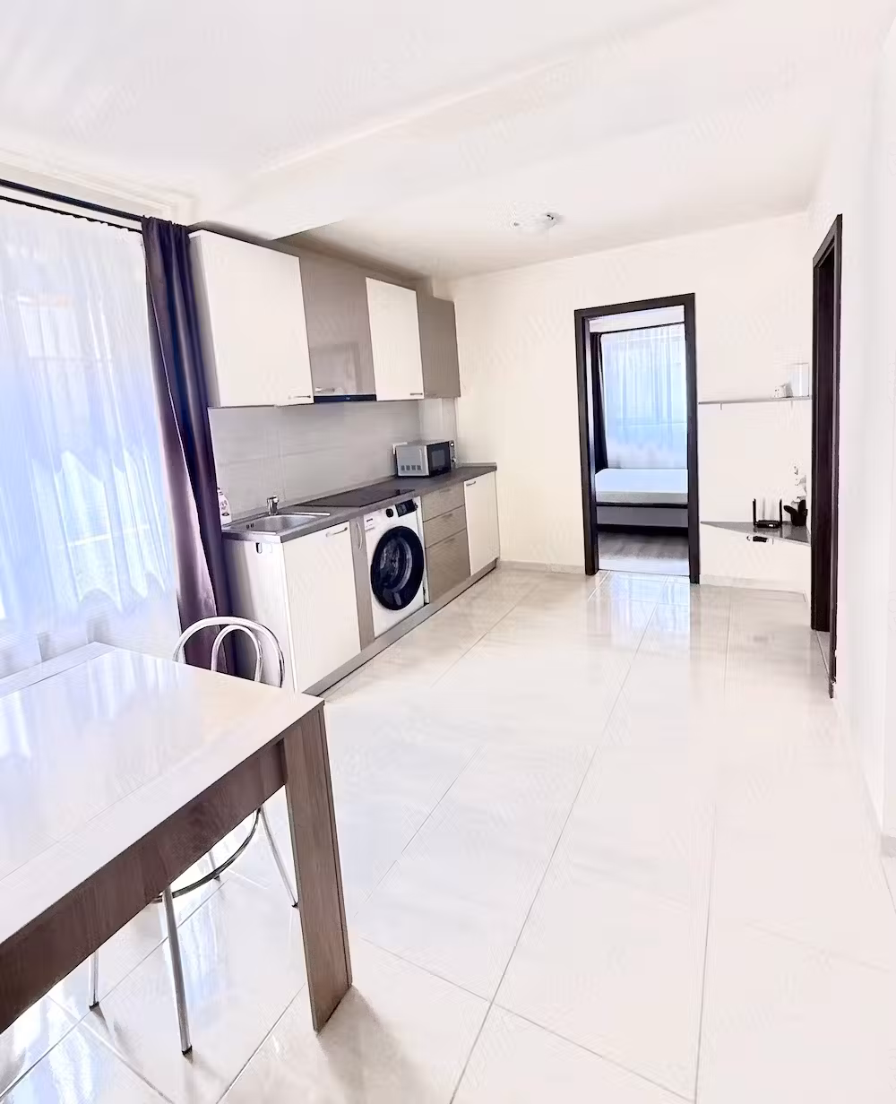 Proprietar 2 camere decomandate,bloc nou,prima inchiriere,parcare,Lipovei Aradului Iulius Mall