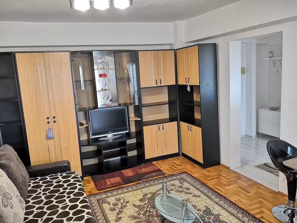 Vând garsonieră confort 1 în zonă ultracentrală