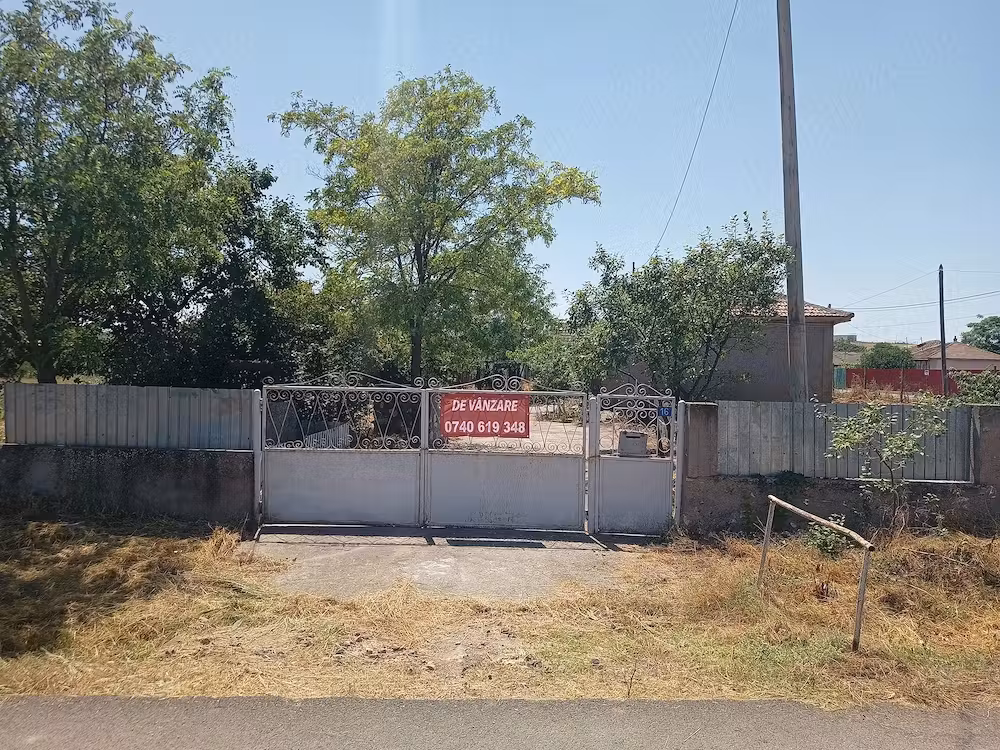 Casă · 3 camere · 74 m², Baia, Babadag