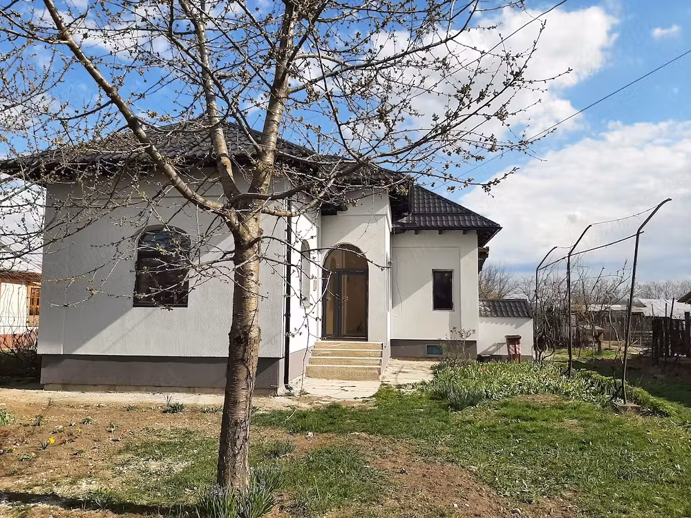 Casă de vânzare