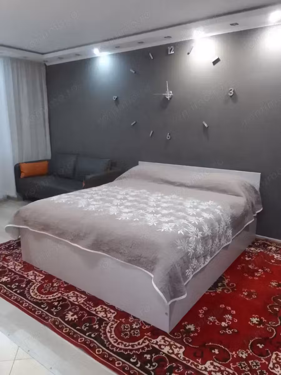 Garsoniera de inchiriat in zona Dristor