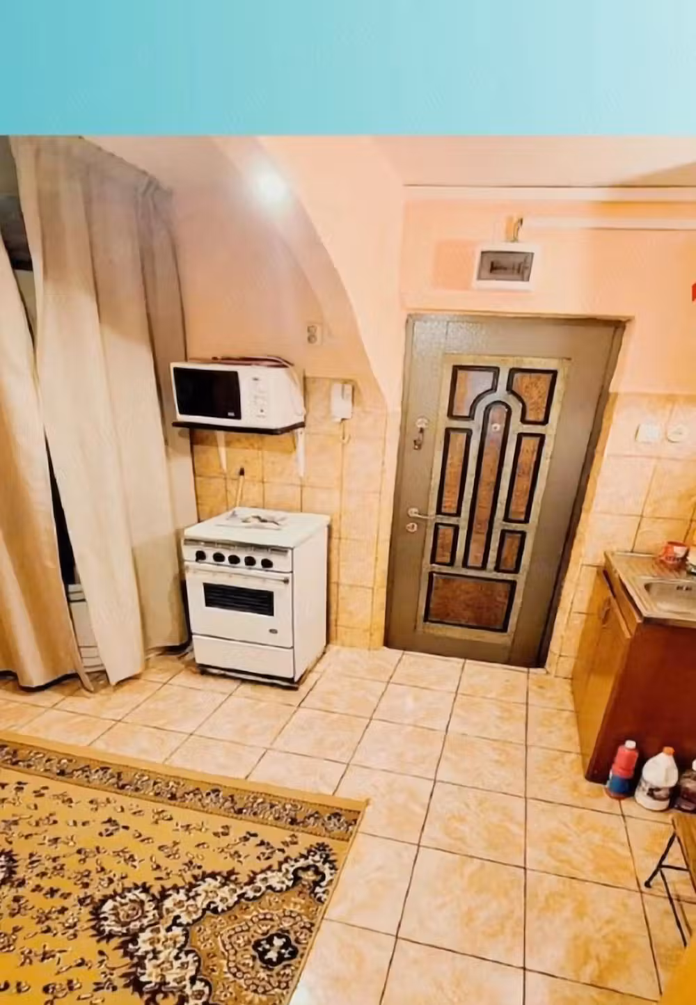 Garsoniera bacau narciselor 12.  Etaj 3.  Proprietar 23 mp. Pret 27500 euro