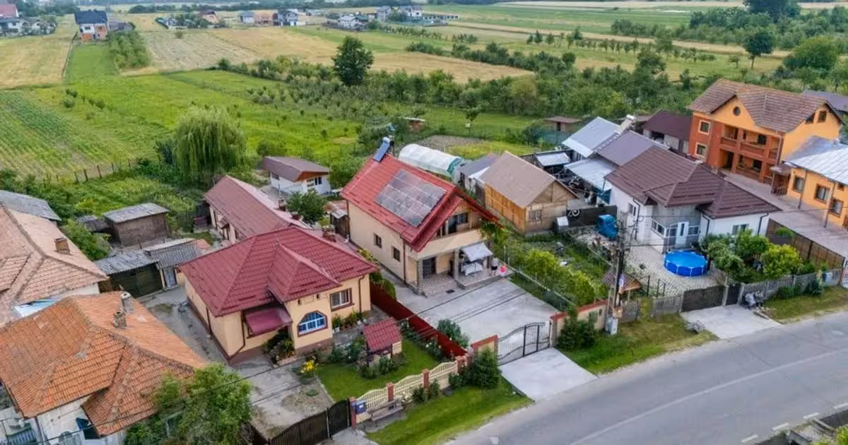 Casă individuală de vânzare cu 5 camere, mobilată în Valea Stânii