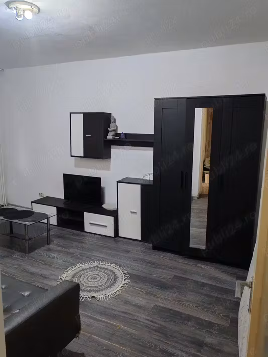 Garsonieră Ploiesti