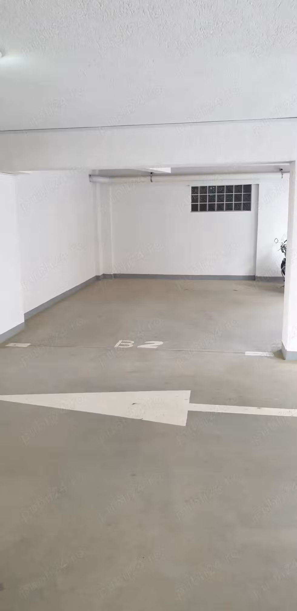 Inchiriez apartament 3 camere decomandat exclus agentie