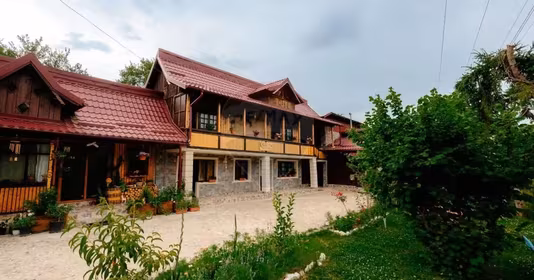 Spațiu comercial Corbi