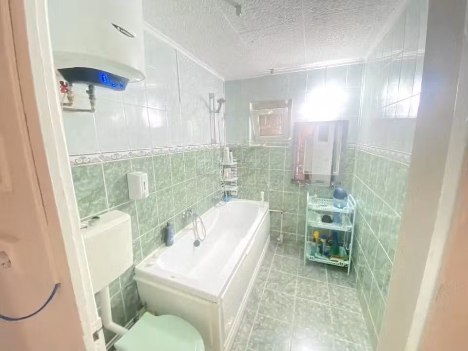 Vand Apartament 3 camere Rahova,Sector 5