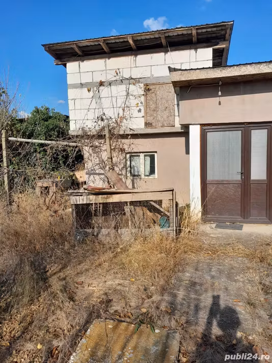 Casă Cosoveni