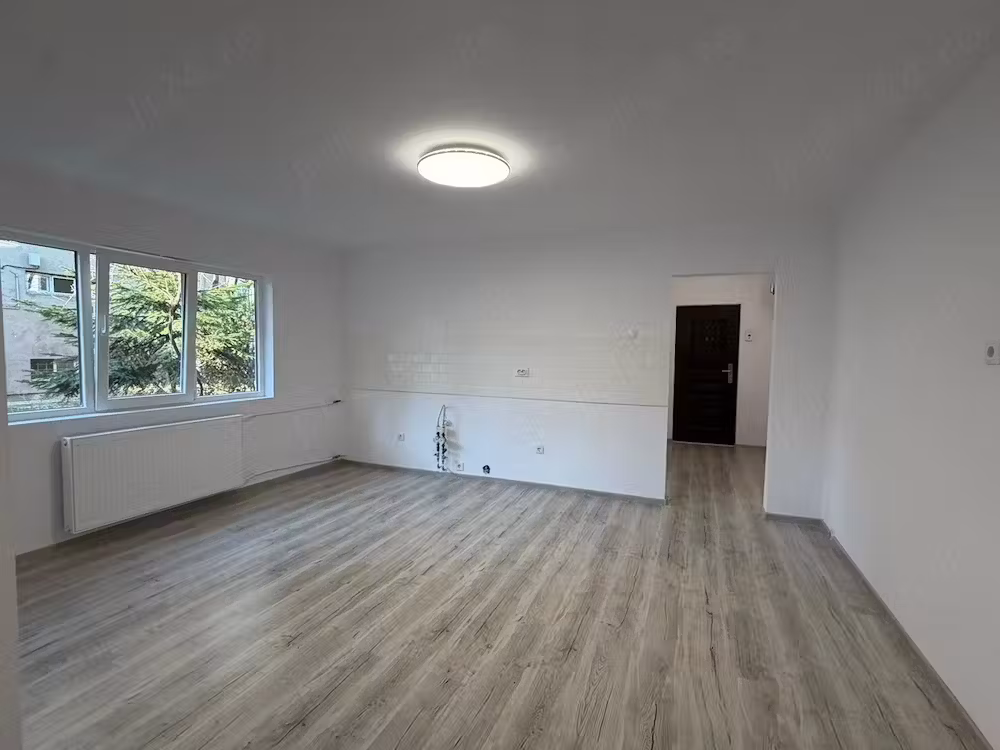 Apartament cu 2 dormintoare și living cu bucătărie open space