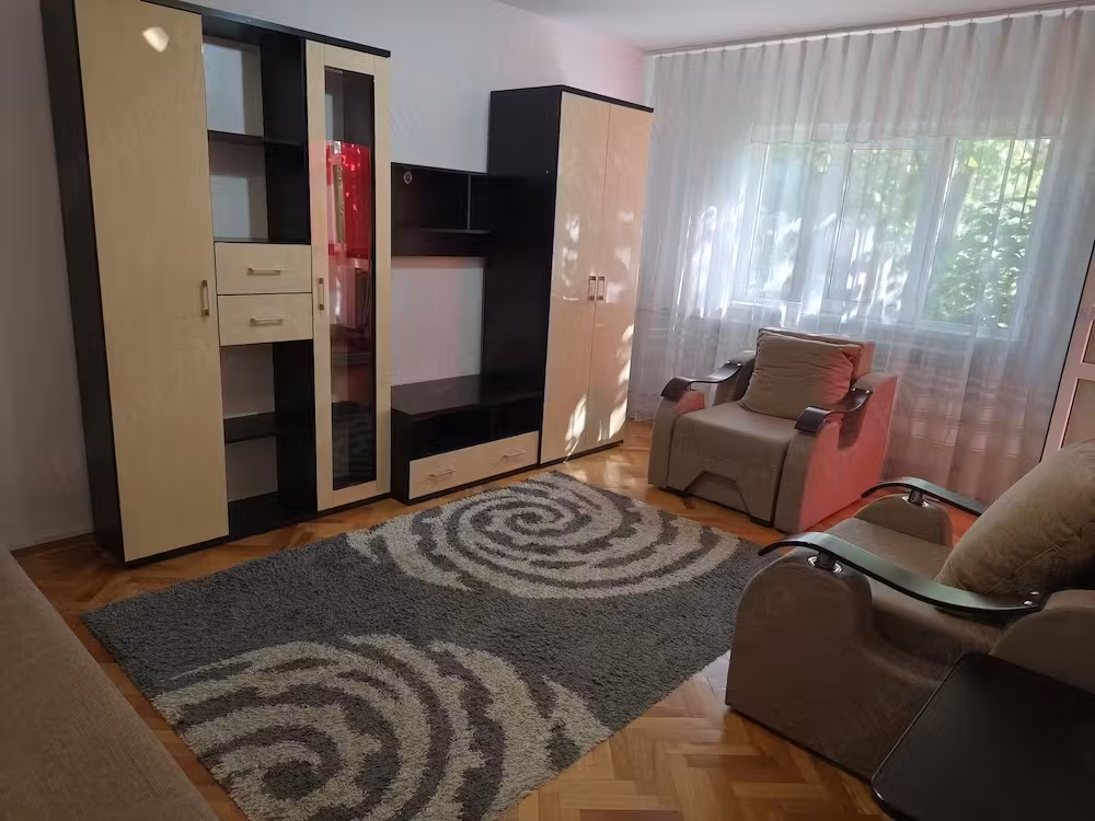 Apartament 2 camere de inchiriat