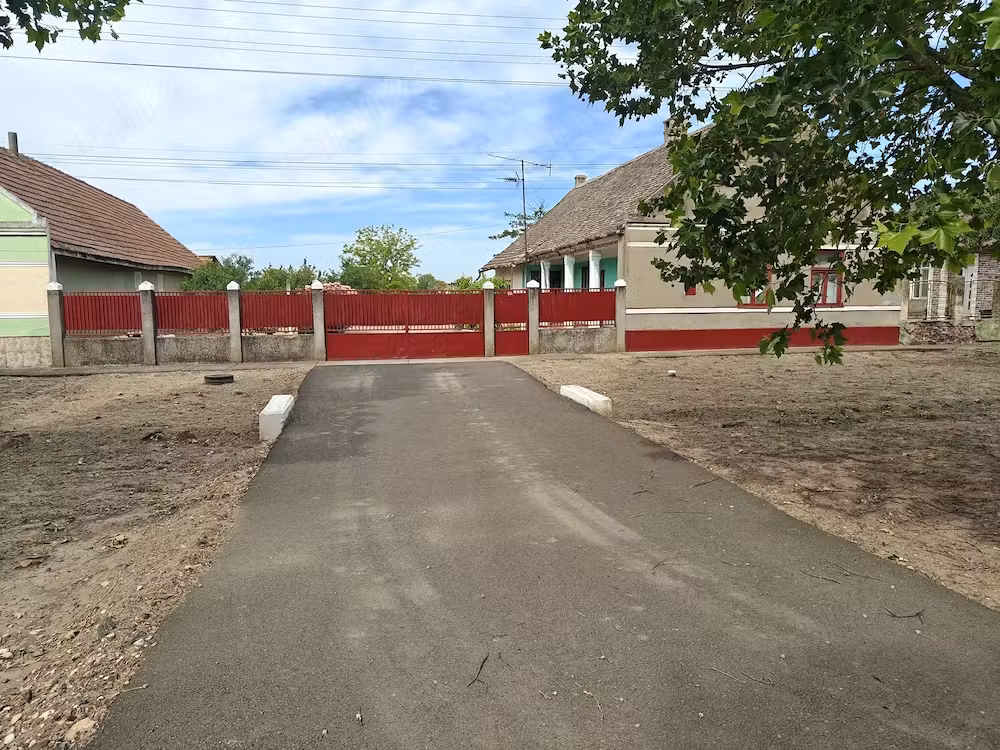 Casa de vanzare Tomnatic