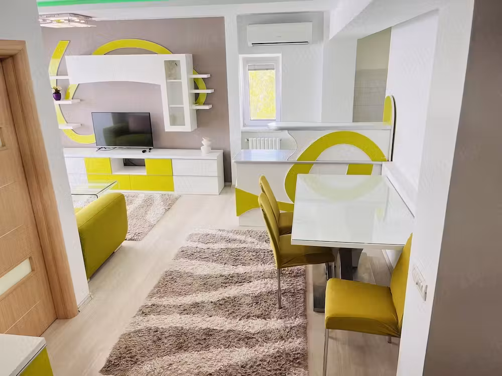 Vând apartament superb, luminos zona City Mall,70mp