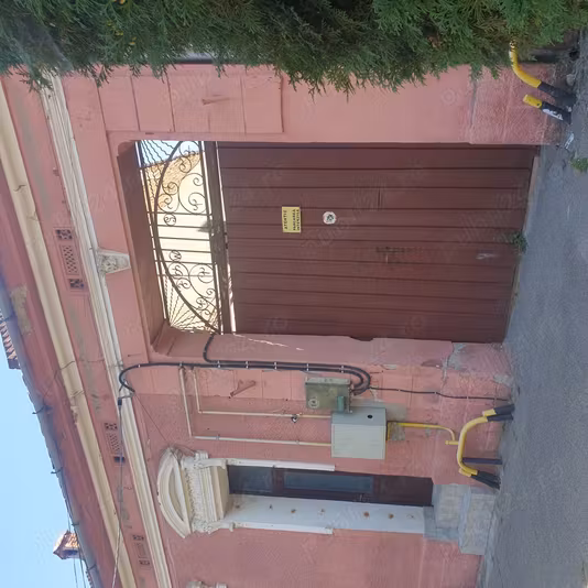 Casă Central