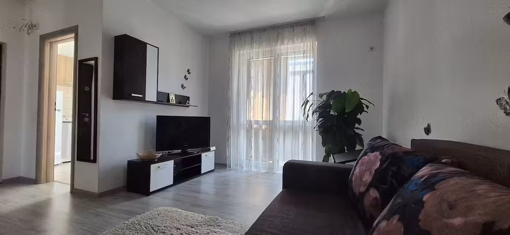 Apartament 2 camere (CU LOC DE PARCARE)