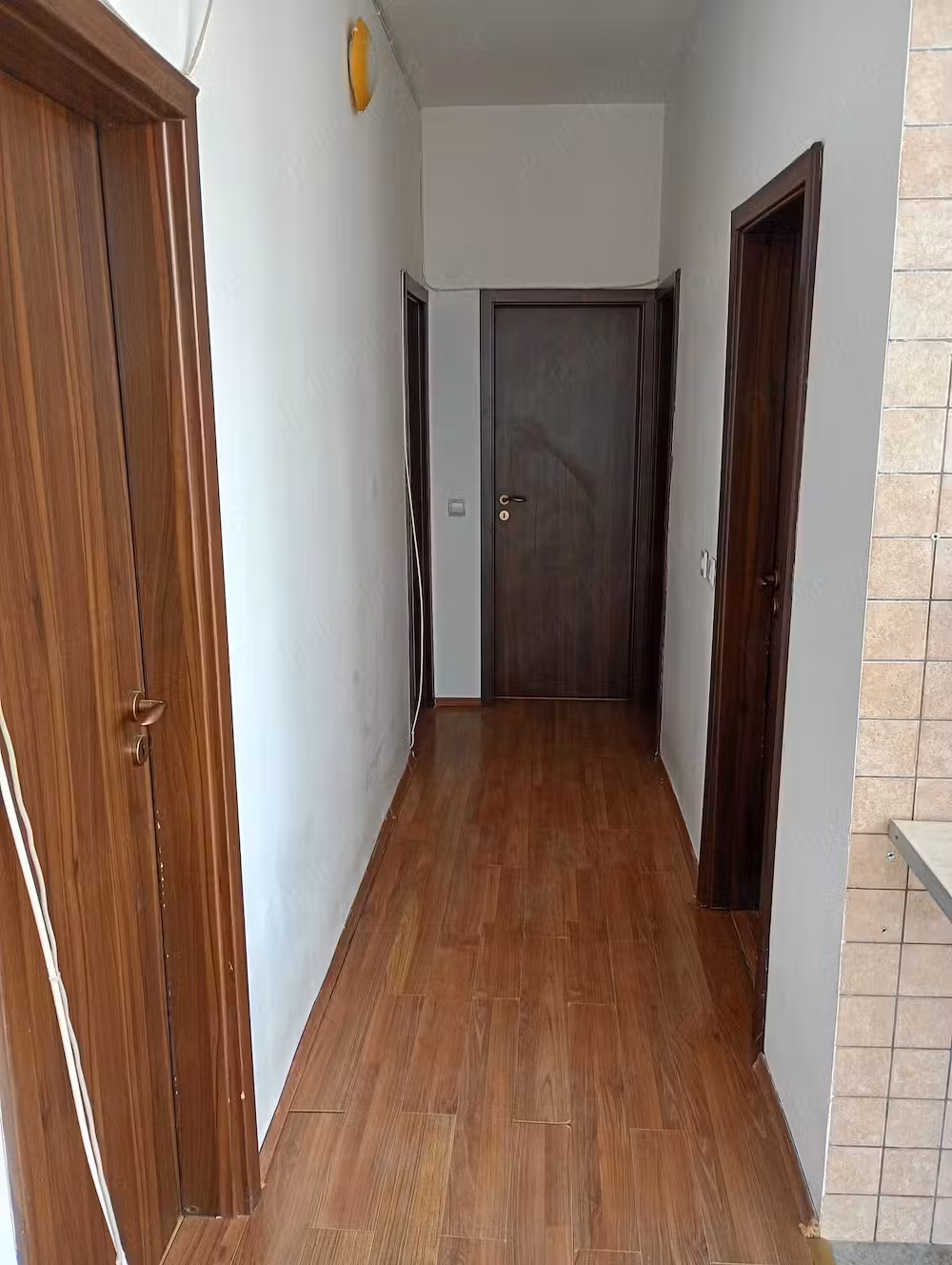 Apartament de 3 camere de vanzare