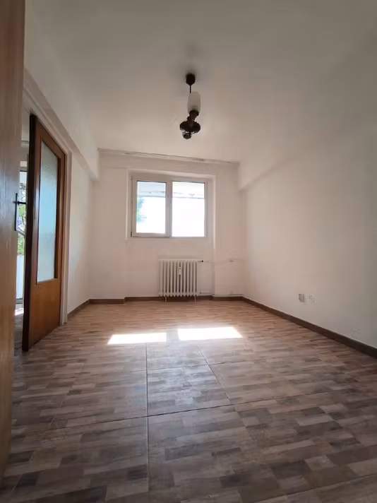 Apartament Militari