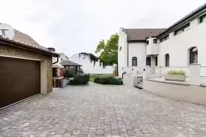 Vila de lux în zona Iulius Town - Pomiculturii - 455000 mii euro