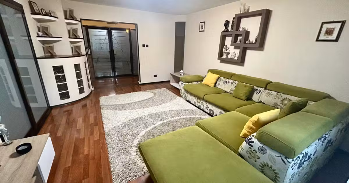 Apartament de vânzare cu 4 camere Galați