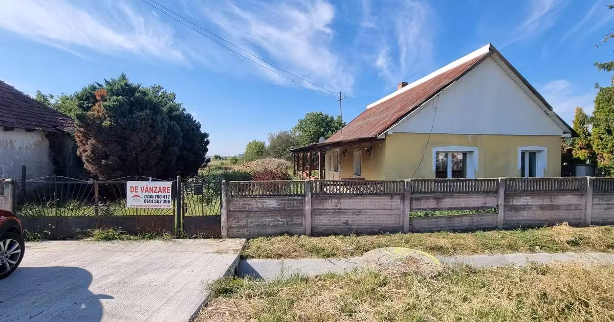 Casă individuală de vânzare cu 1 camere în Apateu