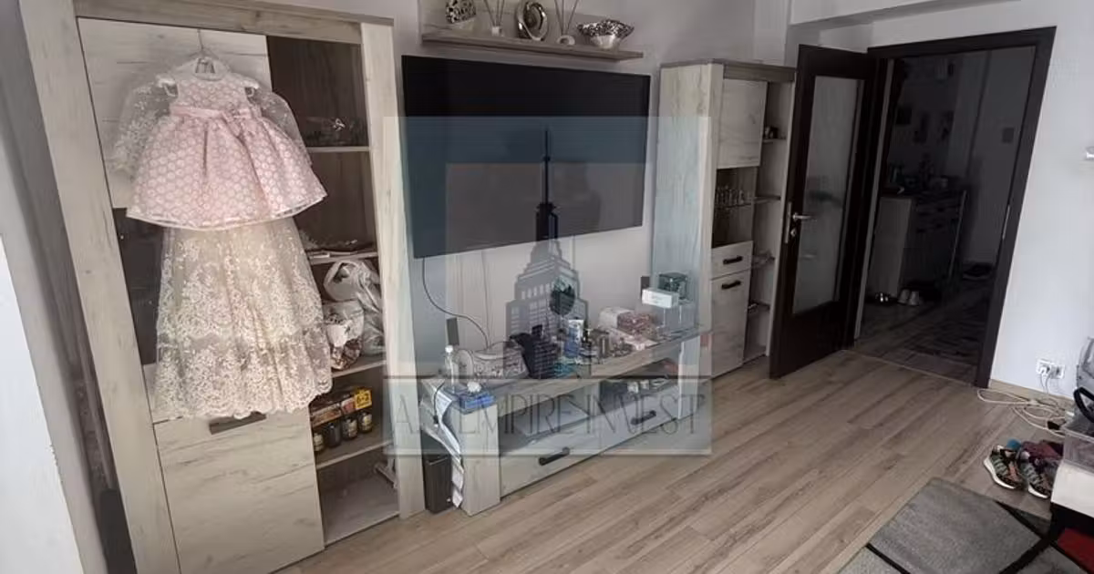 Apartament de vânzare cu 3 camere în zona Astra, Brașov