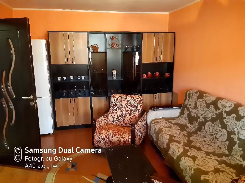 Apartament de închiriat