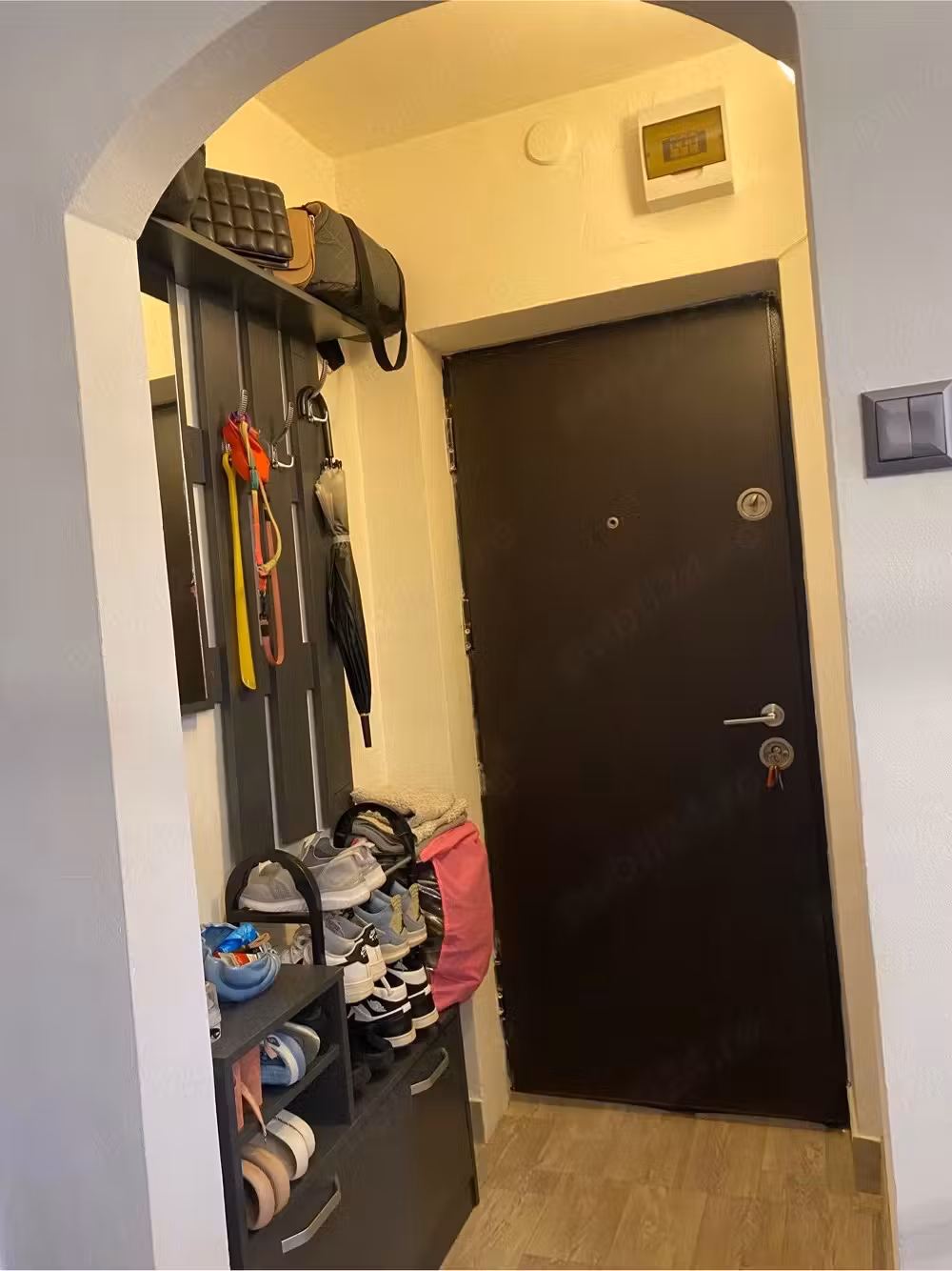 URGENT.   vand apartament 2 camere