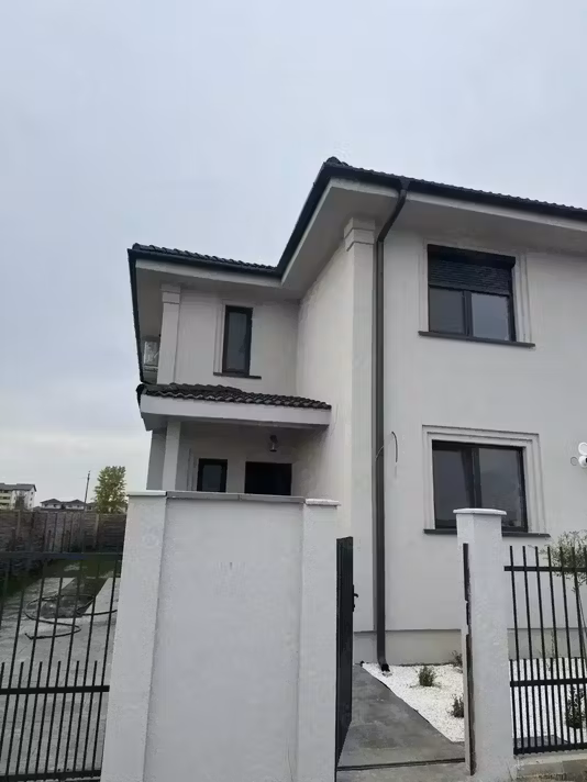 Casă Giroc