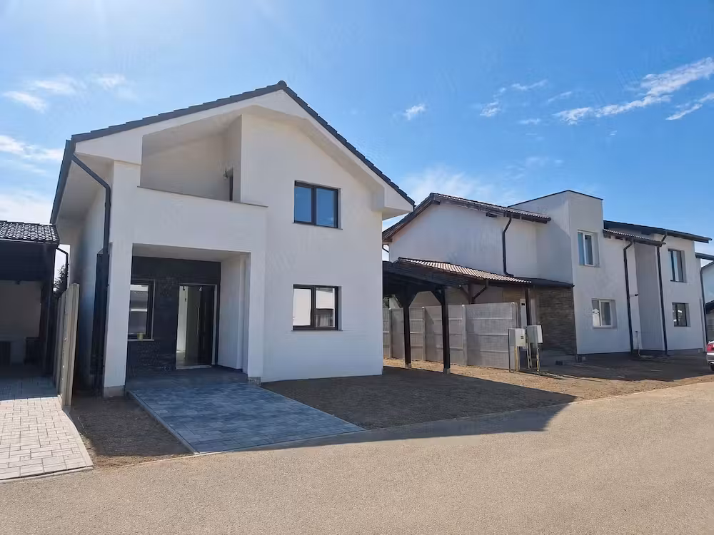 Casă · 4 camere · 100 m², Vladimirescu, Arad