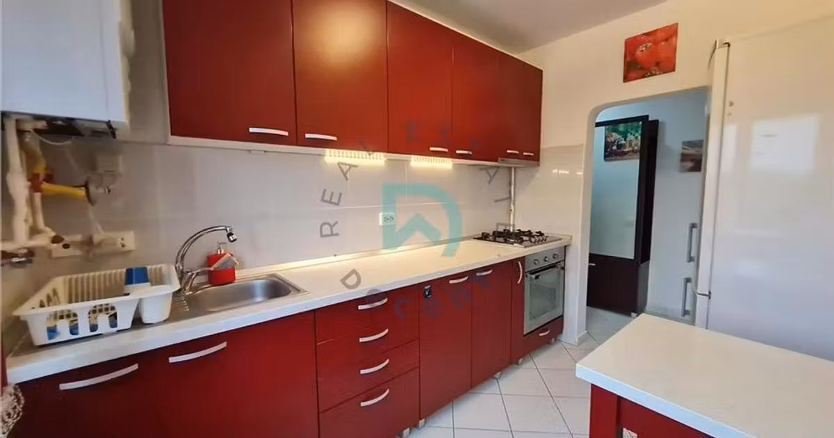 Apartament de vânzare cu 2 camere, mobilat în zona Triaj, Brașov