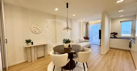 Apartament Florești