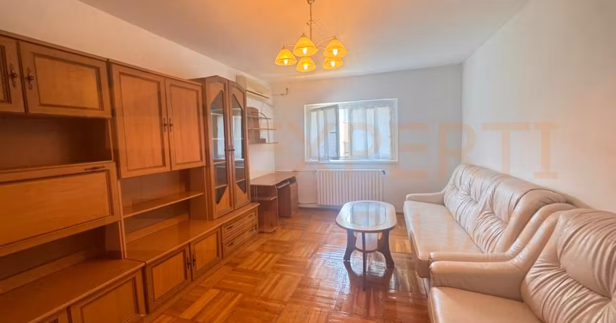 Apartament de vânzare cu 3 camere, mobilat în zona Tomis III, Constanța