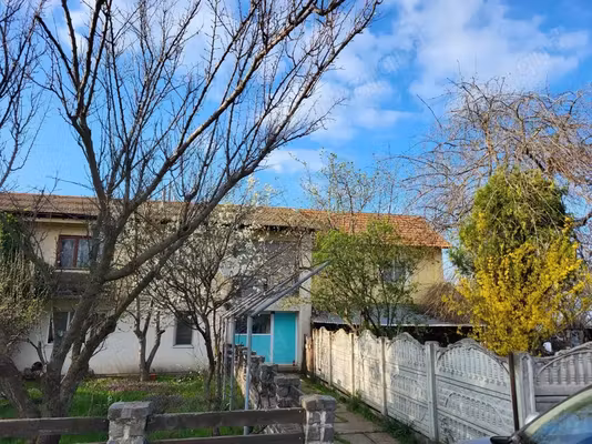 Apartament Putineiu