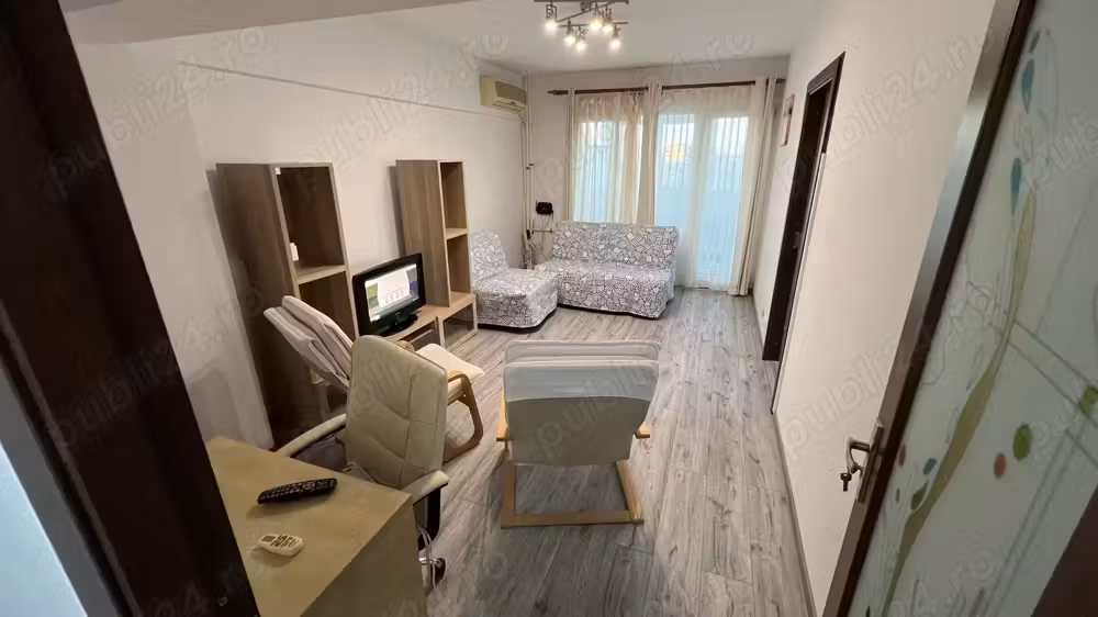 Închiriez apartament cu 3 camere, situat în zona Militari Lujerului
